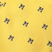 Marque distributeur Cravates en soie personnalisées faites à la main Logo d'entreprise Cravates Nom personnel Cravate Alphabet M Sergé texturé Luxe pour homme