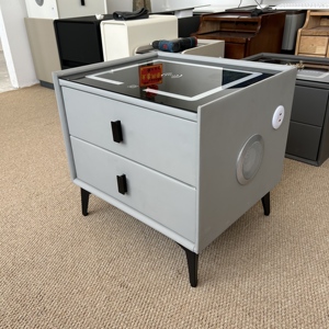 โต๊ะข้างเตียงอัจฉริยะทำจากหนังหรูหราแบบสองปั๊มที่ล็อคด้วยลายนิ้วมือแบบไม้ห้องนอนขนาดเล็กเรียบง่ายทันสมัย - Product Image 3