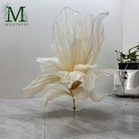 Support de fleurs géantes pour fête en plein air, grande toile de fond de fleurs faite à la main pour la décoration de mariage en extérieur
