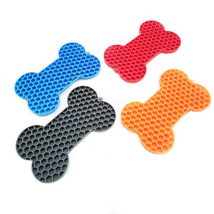 Nuovo tappetino leccare in Silicone Slow Food a forma di osso ciotole e mangiatoie per animali domestici per l'alimentazione lenta di cani e gatti - Product Image 5
