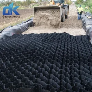 Stabilisation de remblai renforcée nid d'abeille HDPE geocell renfort de plate-forme stabilisateur du sol des canaux fluviaux geocell