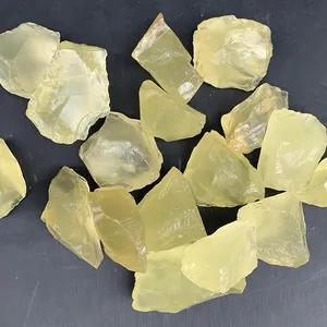 Vente en gros de pierre de cristal brute jaune citron Citrine pierre de guérison en quartz brut pour la décoration intérieure