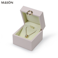 Boîte de présentation à bijoux rose de luxe en cuir PU boîte d'emballage pour boucle d'oreille, bague, bracelet boîte à bijoux avec logo personnalisé pour collier et bracelet