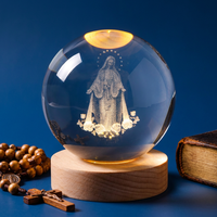 Lampe personnalisée en cristal K9 gravée au laser 3D, Vierge Marie, lumière chaude, base en bois, veilleuse LED - Religieux, Catholique, Chrétien, Église