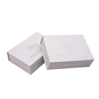 Boîte d'emballage de luxe écologique et recyclable pour rouleau de jade Guasha avec revêtement UV et gaufrage, en carton rigide magnétique personnalisé