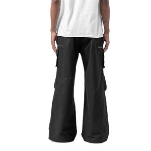 Pantalon cargo noir surdimensionné pour homme, nouveau design, multi-poches, style streetwear, pantalon cargo pour homme - Product Image 2