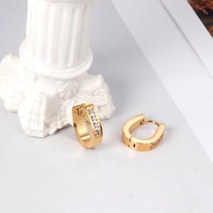 Pendientes de Aro de Acero Inoxidable con Baño de Oro de 18k, Resistentes al Agua y Antialérgicos, Ideales para Fiestas - Product Image 3