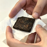 Thé Pu'er Ripe des Vieilles Plantes du Yunnan en Mini Briques 1kg en Vrac, Portions Individuelles de 6g, Thé Shu Fermenté, Thé Santé en Bouteille/Sachet, Vente en Gros
