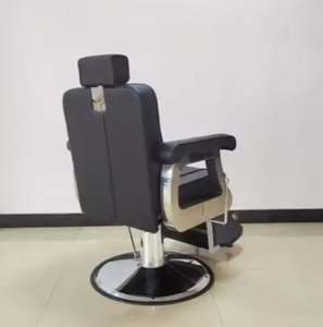 Chaise de coiffeur classique pour salon de coiffure et hôtel Mobilier de salon exclusif avec application dans les hôpitaux - Product Image 6