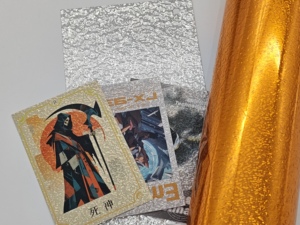 Feuille de dorure à chaud personnalisable en taille et couleur, vente directe usine, pour l'impression d'emballages de cartes de <span class=keywords><strong>jeu</strong></span> d'anniversaire personnalisées - Product Image 3