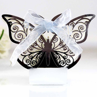Boîtes Cadeaux Bonbons pour Quinceañeras Boîtes en Papier Creuses Papillon Découpé au Laser Créatives pour Dragées de Mariage