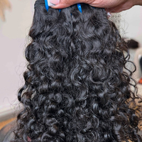 Fournisseur de Cheveux Bruts Bouclés Birmans – Lots de Cheveux Humains Vierges Vietnamiens Non Traités, Bouclés Birmans, Lots Volumineux de Cheveux Bruts Bouclés