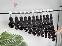 Lots de Cheveux Humains Naturels Bruts Vierge de Qualité 15A – Vente en Gros de Cheveux Brésiliens de Haute Qualité, Tissage Ondulé (Body Wave)
