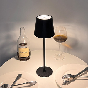 Hiện đại 3 Wát Type-C có thể sạc lại <span class=keywords><strong>LED</strong></span> ánh sáng ban đêm 2600mAh không dây sạc đèn cạnh giường ngủ cho phòng ngủ nghiên cứu bàn trang trí nội thất - Product Image 2