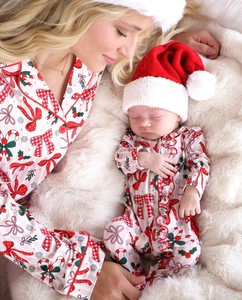 Pigiama Natalizio Rosso con Fiocco in Bambù di Alta Qualità, Certificato, Abbigliamento per Neonati, Tutina a Maniche Lunghe - Product Image 3