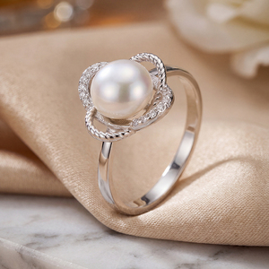 Bague Fleur en Cuivre et Perle d'Eau Douce au Design Original - Bijoux Minimalistes pour Femmes en Gros - Product Image 4