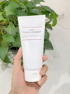 Limpiador Facial Medicube Red Foam, el Más Vendido, Limpiador Profundo, Hidratante, con Vitamina C, Anti-Espinillas, Anti-Grasa - Product Image 1