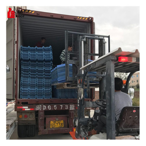 Tuile de toiture en résine synthétique PVC de style <span class=keywords><strong>espagnol</strong></span> moderne, plaque de toiture ondulée résistante aux UV pour la toiture d'appartements - Product Image 5