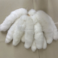Porte-clés en fourrure de renard blanc, décoratif et personnalisé, fourrure moelleuse teinte, fourrure de queue de renard pour sac, fourni par une usine chinoise