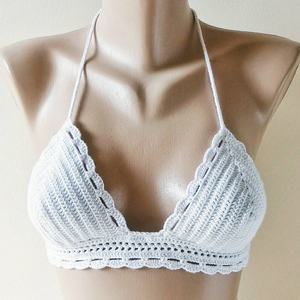 Haut de bikini en crochet en polyester à col en V, style bohème, personnalisé par le fabricant, maillot de bain sexy tricoté pour le fitness, tenue de plage pour femme - Product Image 1