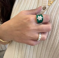 Bague de fiançailles en moissanite en promotion, conçue pour les collections de bijoux de mariée et les offres de cadeaux significatifs, disponible au meilleur prix