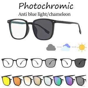 패션 PC 프레임 남녀공용 방사선 방지 직사각형 안경 플라스틱 렌즈가있는 광 변색 선글라스 <span class=keywords><strong>UV400</strong></span> 유리 음영 - Product Image 2