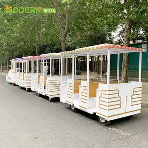 Tren Turístico de Diseño Nuevo para Centros Comerciales, Parques Temáticos, Parques Infantiles, Ferias y Carnavales, Tren sin Rieles con Diseño de Hongo Rojo en Venta - Product Image 6
