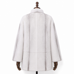 Exclusivo Abrigo de Visón Genuino Silver Cross para Mujer, Corte Regular, Botón Único, Invierno, Liso, Teñido, Casual, Cortavientos - Product Image 5