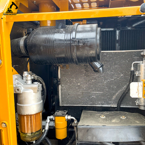 Excavadora versátil de tamaño mediano Tiempos de ciclo rápidos y motor confiable Excavadora usada SANY SY95 para varias tareas de movimiento de tierras - Product Image 6