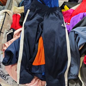 Ropa Deportiva de Entrenamiento de Algodón de Segunda Mano para Niños de Fábrica Hongyang al por Mayor en Pacas a Bajo Precio - Product Image 3