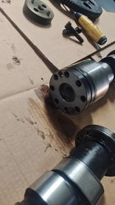 C32 C27 C15 C18 3408 3412 3508 3512 3516 3520 3606 3608 3616 3600 Árbol de levas Engranaje del árbol de levas 3500-421 - Product Image 6