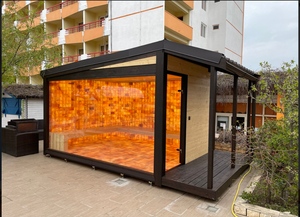 Cabina de Sauna Moderna para Exteriores con Pared de Sal del Himalaya y Paneles de Vidrio - Product Image 3