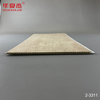 Panneaux muraux en PVC modernes imperméables en gros avec surface estampée à chaud pour la décoration murale intérieure