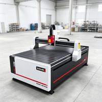 Máquina de corte y grabado CNC 1325, router para madera con husillo de refrigeración por agua para procesamiento de MDF