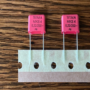 Nuovi Condensatori a Film MKS Originali da 10,22 uF 250V per Ricostruzioni Stereo, Passo 10mm (Quantità) - Product Image 2