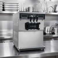 Machine à glaces à trois saveurs de haute qualité avec corps en acier inoxydable, facile à nettoyer et adaptée à une utilisation dans les restaurants