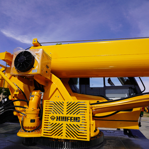Grue <span class=keywords><strong>de</strong></span> camion Xinfeigong 10 tonnes, flèche à 7 sections, hauteur <span class=keywords><strong>de</strong></span> levage max. 32 m, moment <span class=keywords><strong>de</strong></span> levage élevé, moteur, pompe, engrenages, véhicule <span class=keywords><strong>de</strong></span> chantier - Product Image 2
