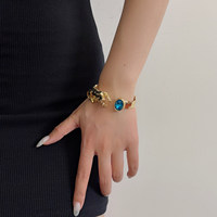 Bracelet rétro en métal incrusté de diamants, forme léopard, avec pierres précieuses apparentes