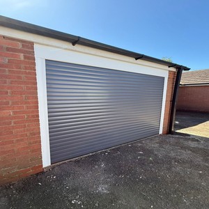 <span class=keywords><strong>Porte</strong></span> <span class=keywords><strong>de</strong></span> <span class=keywords><strong>garage</strong></span> à enroulement en aluminium large vert clair personnalisée, <span class=keywords><strong>isolée</strong></span>, sécurisée, résistante aux intempéries, pour villa - Product Image 5