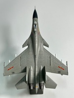 Modèle d'avion de chasse en métal à l'échelle 1:100 - J-20/J-35/J-16/J-11/J-15/Su-27/Su-30/Su-35 simulé avec contrôle de la force de vol