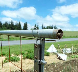 Poteaux <span class=keywords><strong>en</strong></span> T d'occasion de 7 pieds, peints <span class=keywords><strong>en</strong></span> <span class=keywords><strong>vert</strong></span>, directement de l'usine, assemblage facile, clôture de cour pour chevaux, faible entretien, construction <span class=keywords><strong>en</strong></span> treillis métallique <span class=keywords><strong>en</strong></span> acier - Product Image 2