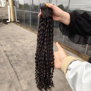 Clip Invisible <span class=keywords><strong>sans</strong></span> couture dans les extensions de cheveux Pixie cheveux humains bouclés trame de peau en PU naturel Clip Invisible dans l'extension de cheveux - Product Image 4