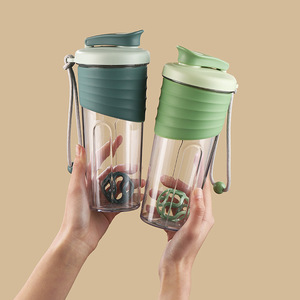Cadeau publicitaire de haute qualité 700ml Portable sans Bpa clair sport <span class=keywords><strong>Gym</strong></span> en plastique protéine Shaker gobelet bouteille avec couvercle en Silicone - Product Image 5