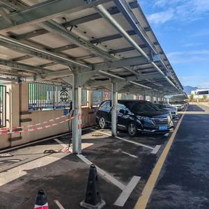 Supports de montage pour <span class=keywords><strong>carport</strong></span> <span class=keywords><strong>solaire</strong></span> de qualité supérieure, fabriqués en Chine, pour <span class=keywords><strong>2</strong></span> <span class=keywords><strong>voitures</strong></span>, en acier au carbone et alliage d'aluminium, garantie 25 ans - Product Image 2