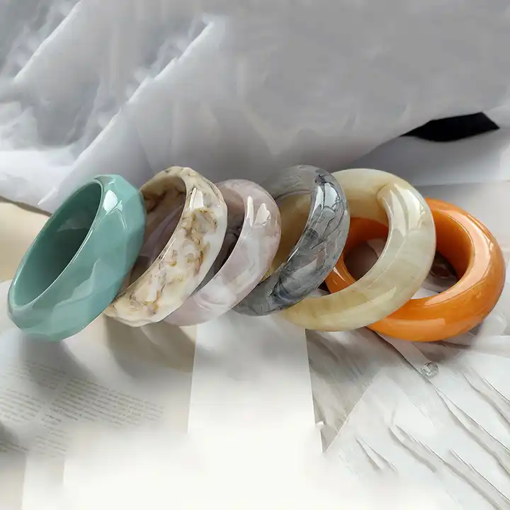 Amazon.com: Landical 4 Pcs Colorful Square Acrylic Resin Bangle Bracelet  Wide Geometric Irregular Wristbands Women Girl (Bright Colors): Clothing,  Shoes & Jewelry