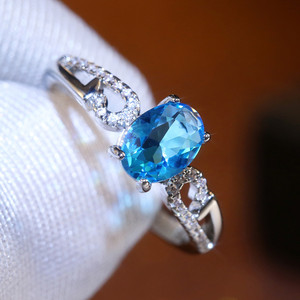 Bague minimaliste en zircone cubique pour femmes, bijoux de mode simples et personnalisés, bague de doigt - Product Image 1