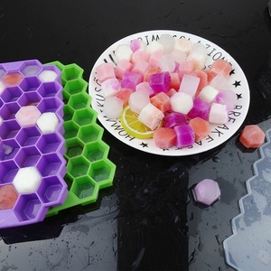 Bandejas de <span class=keywords><strong>cubitos</strong></span> de hielo de silicona de <span class=keywords><strong>Amazon</strong></span>, herramientas de helado, forma de panal personalizada, 37 cubos, 7-25 días, 1-5 días, 20,3x2,5 cm x 12, 100 Uds. - Product Image 5