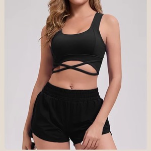 Ensemble de yoga de fitness personnalisé pour femmes vêtements de sport 2 pièces comprenant un soutien-gorge débardeur short de course vêtements de sport pour les activités sportives - Product Image 2