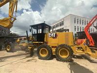 Niveleuse à moteur Caterpillar 140K d'occasion, modèle 2020, 17 tonnes, moteur et pompe en bon état de marche, équipement de construction routière
