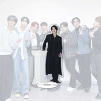 Standee d'équipe Kpop imprimé sur mesure, découpe en PVC de haute qualité pour les articles de merchandising Kpop, les rencontres de fans et la décoration de bureau